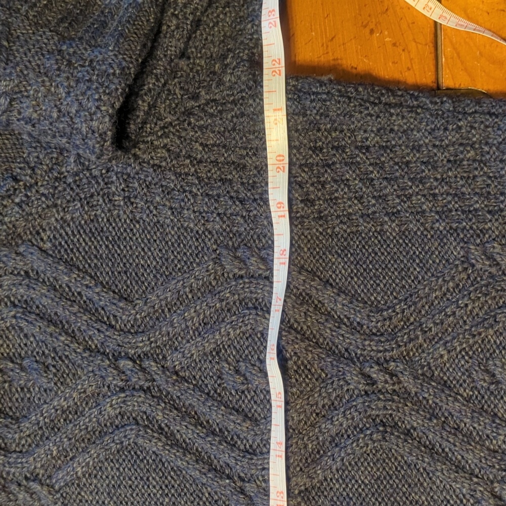 Original Aran Co. Cable Knit Cardigan Wool Sweater - Picture 6 of 10